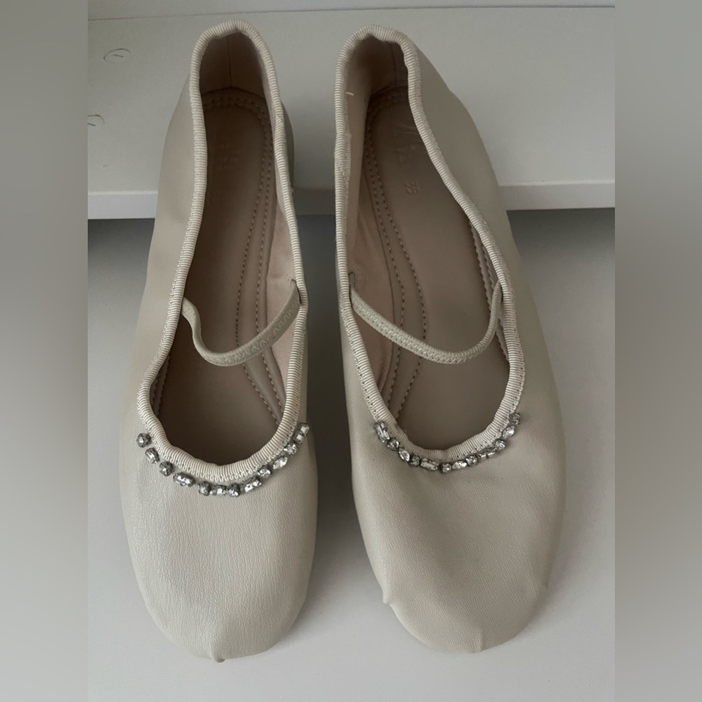 Zara Ballet Flats